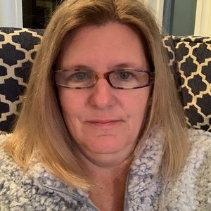 Meet your Posher, Joann